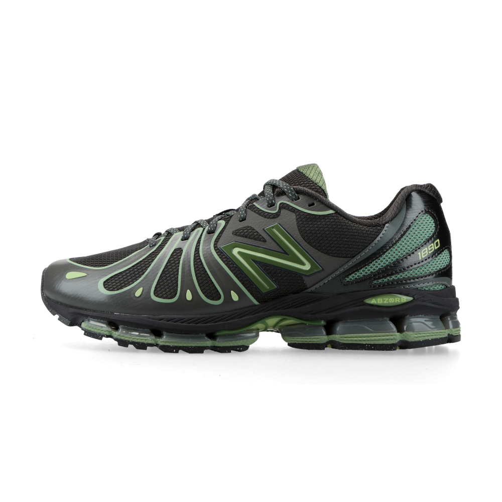 New Balance 1890 “Faded Black Utility Green”: Material für die Nachtmission (5)