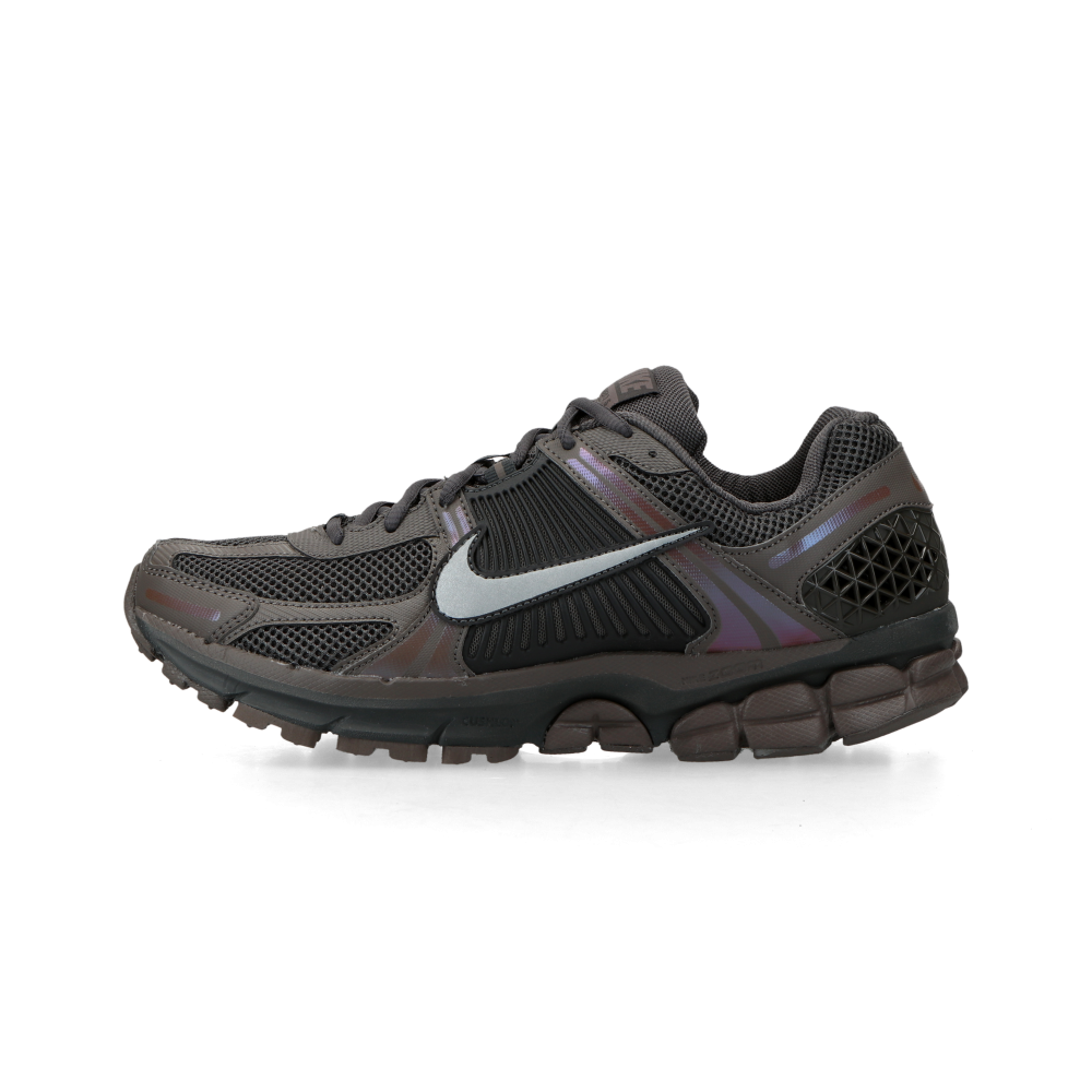 Nike Zoom Vomero 5 (braun / schwarz)