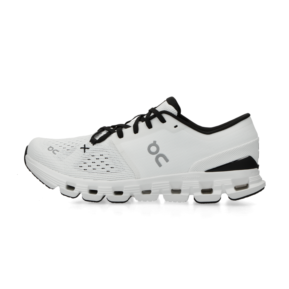On Cloud X M (ivory / black)