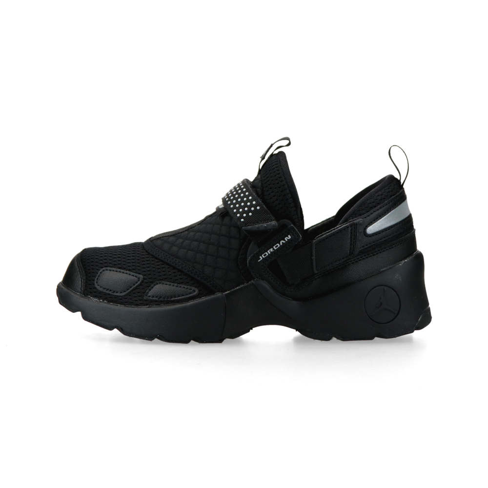 Jordan WMNS Trunner LX "Triple Black" (black / black / black) - 36.5