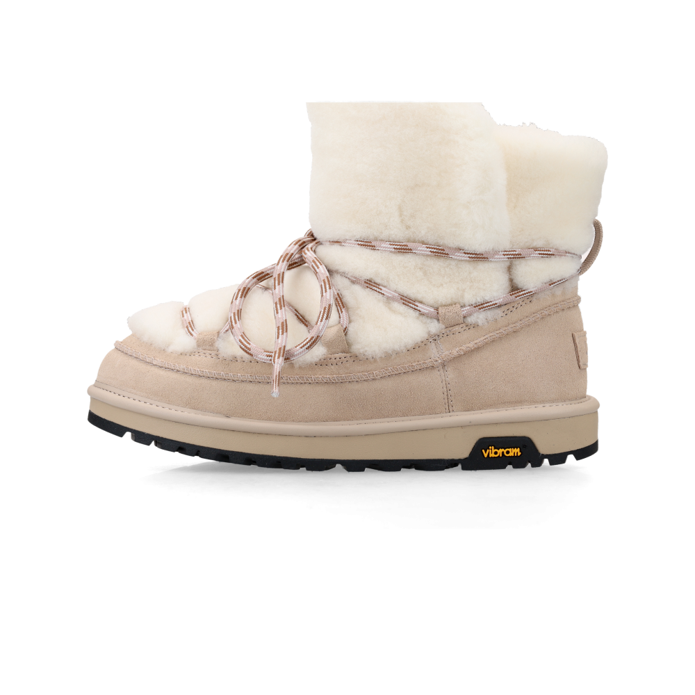 UGG W Classic Tread Fluffed Boot (moonlight)