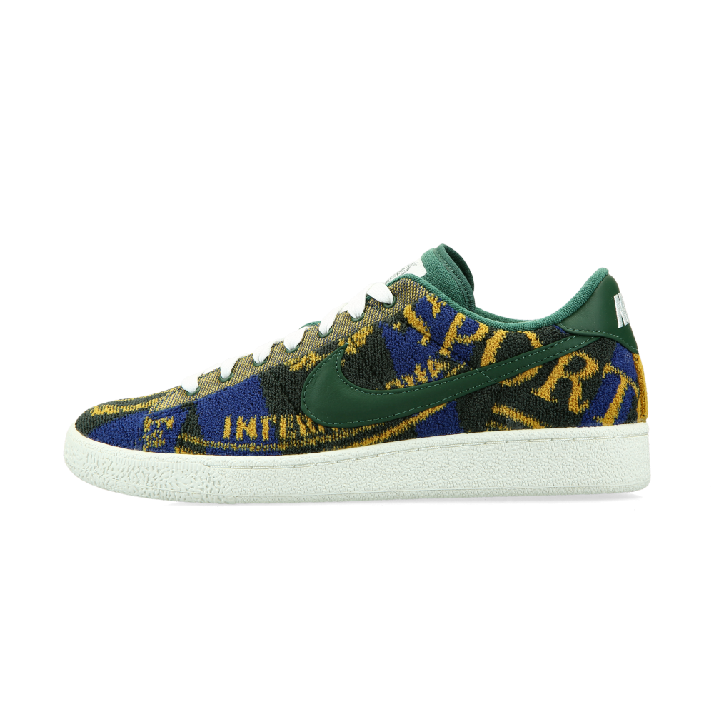 Nike Tennis Classic Premium Terry (fir / white / sail) - 40