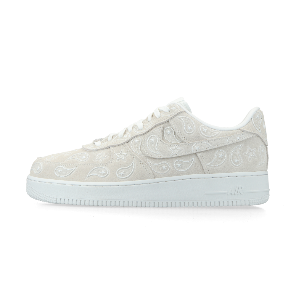 Nike Air Force 1 '07 LV8 (summit white / summit white) - 45.5