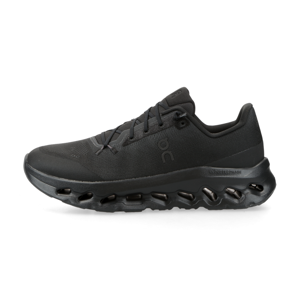 On Cloudtilt “Eclipse Black”: All-Black-Komfort für jeden Tag (5)