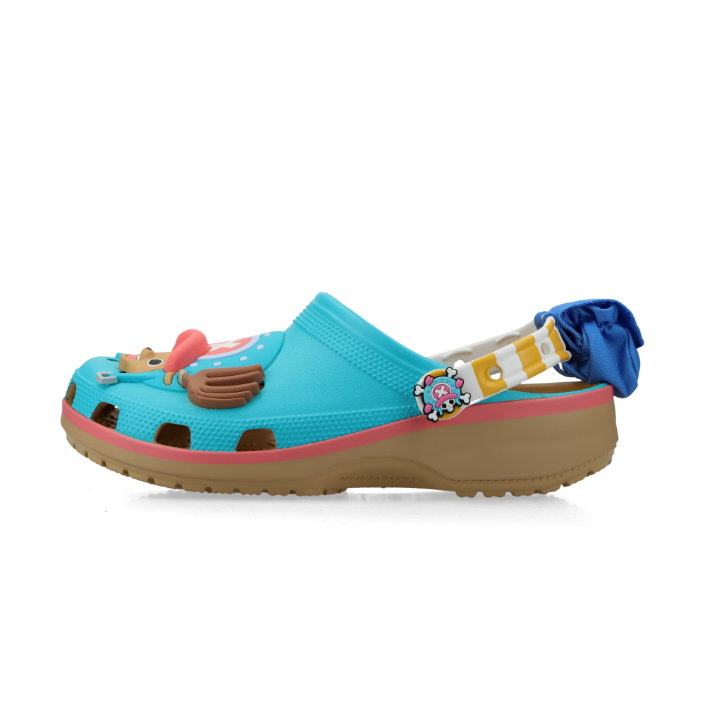 Crocs x One Piece Classic Clog "Chopper" - 41-42