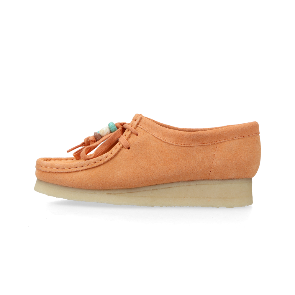 Clarks Originals Wallabee (pale peach sde)
