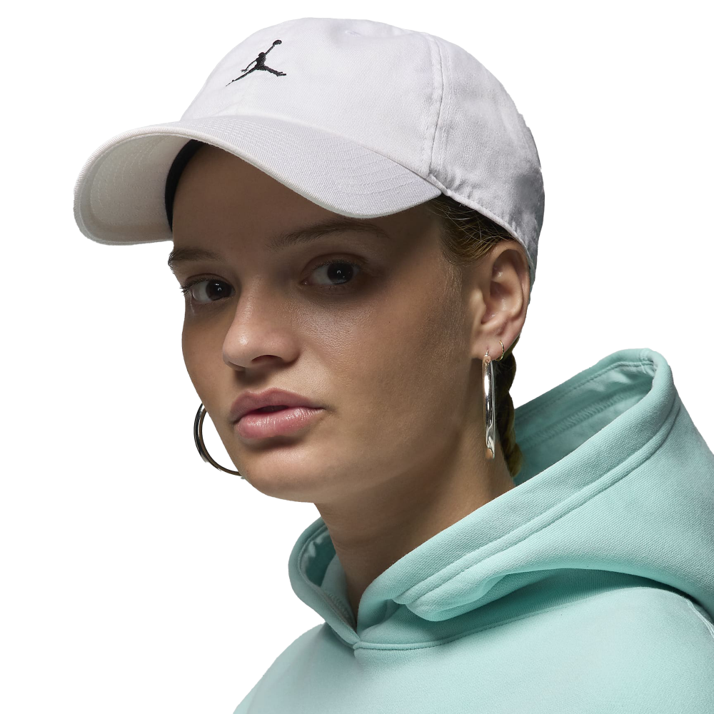 Jordan Club Unstructured Curved-Bill Hat (white / black) - L-XL