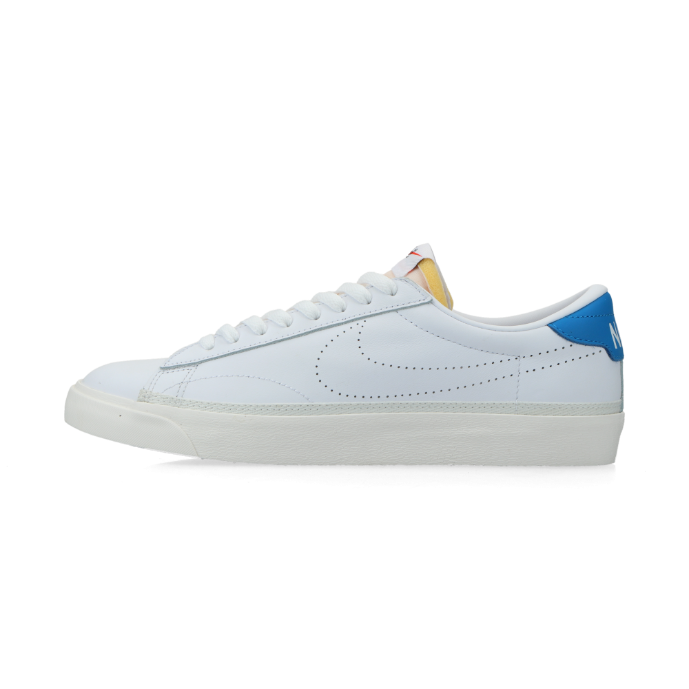 Nike Tennis Classic Ac (white / white / lt photo blue / team orange) - 40