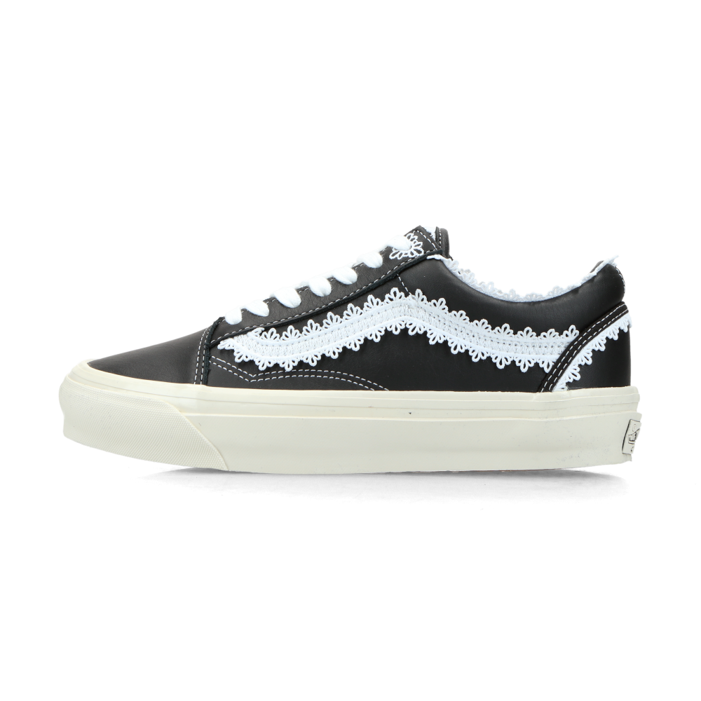 Vans LX Old Skool Coquette (black / white)