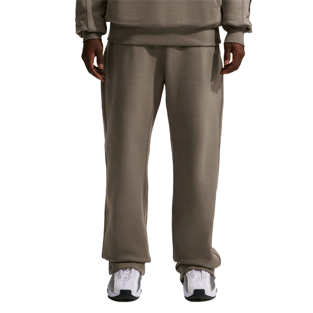 Nike NOCTA Fleece CS Pants (olive grey / olive grey / yellow ochre)
