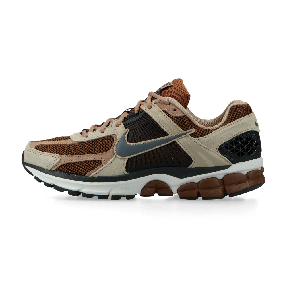 Nike Zoom Vomero 5 (lt british tan / dk smoke grey)